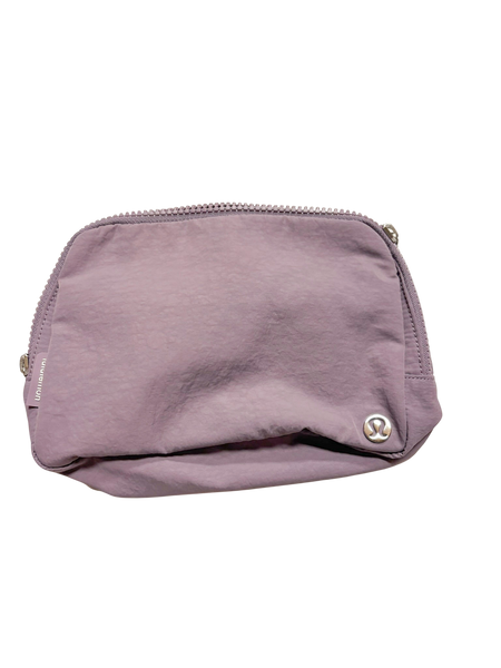 Lululemon Purse M0175