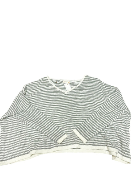 Altar'd State Sweater Size Small M0759