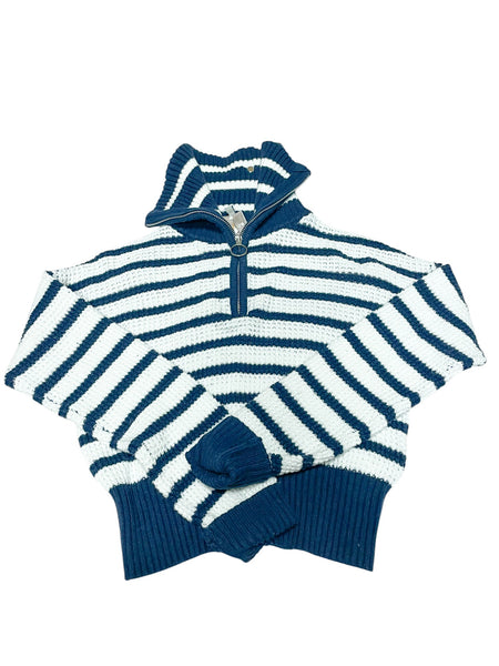 Sweater Size Small M1091