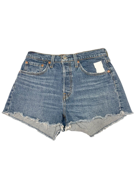 Levi Shorts Size 3/4 M0017