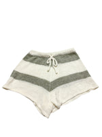 Shorts Size Small M0092