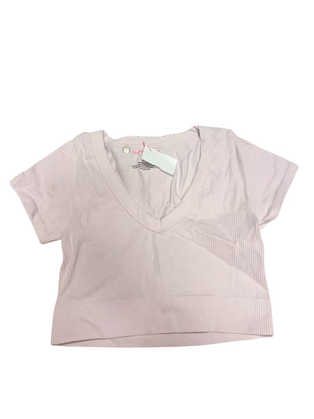 Short Sleeve Top Size Medium  *