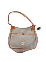 Dooney & Bourke Purse M0340