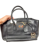 Michael Kors Purse M0153