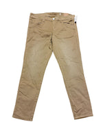 American Eagle Khakis Size 13/14 (32) *