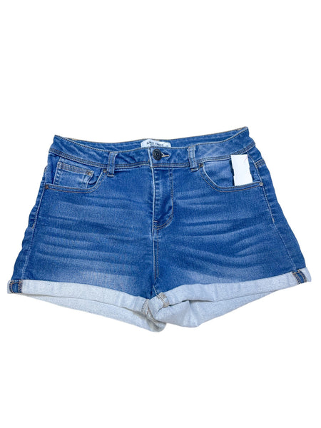 Almost Famous Shorts Size 9/10 M0204