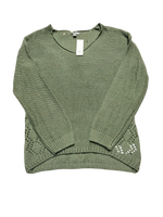 Sweater Size Small M0232