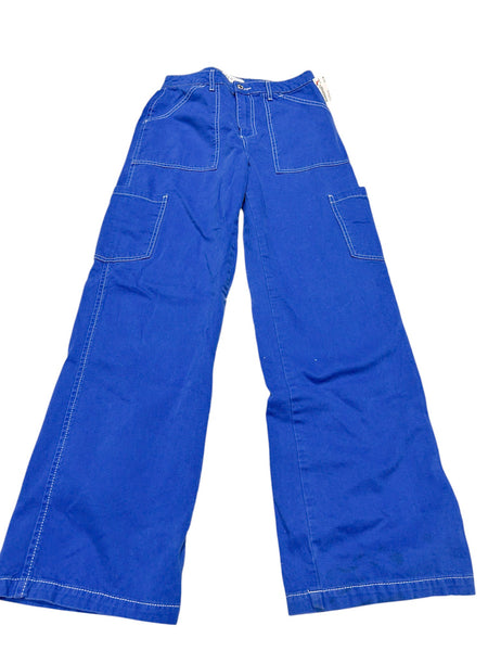 Denim Size 5/6 (28)  *