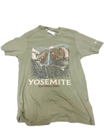 Columbia T-shirt Size Medium M0748