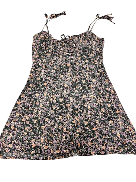 Dress Size Large M0575