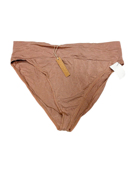 Skims Undies M0213