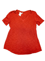 Old Navy T-Shirt Size Small  *