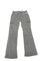 American Eagle Khakis Size 2 (26) *