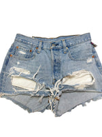 Levi Shorts Size 3/4 *