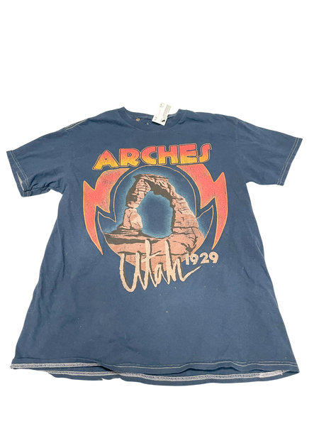 T-Shirt Size Small M0394