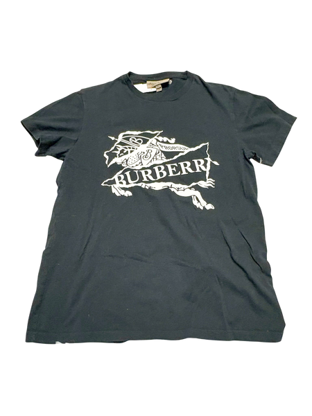 Burberry T-Shirt Size Medium M0498