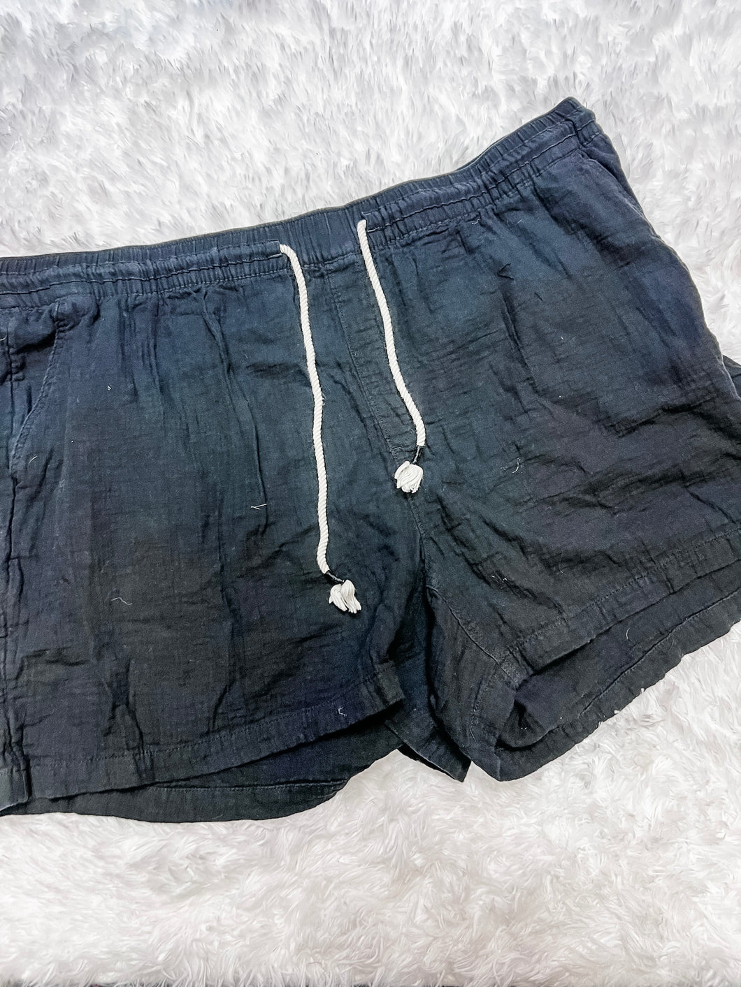 Old Navy Shorts Size 4XL *