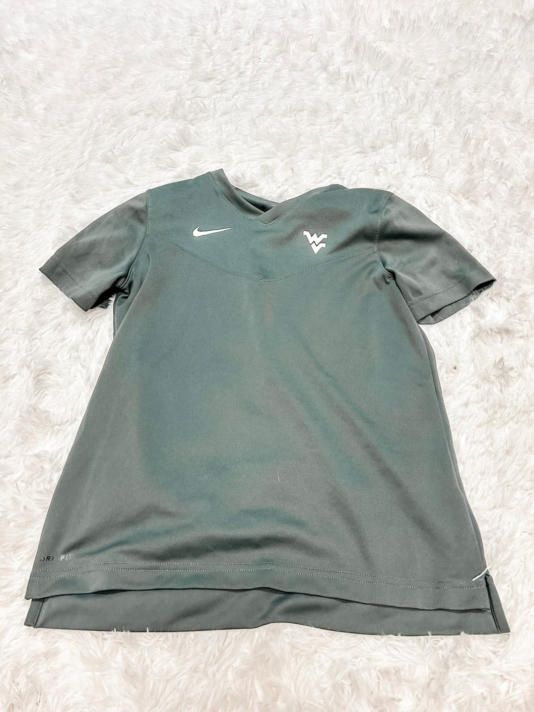 Nike Athletic Top Size Small M0378